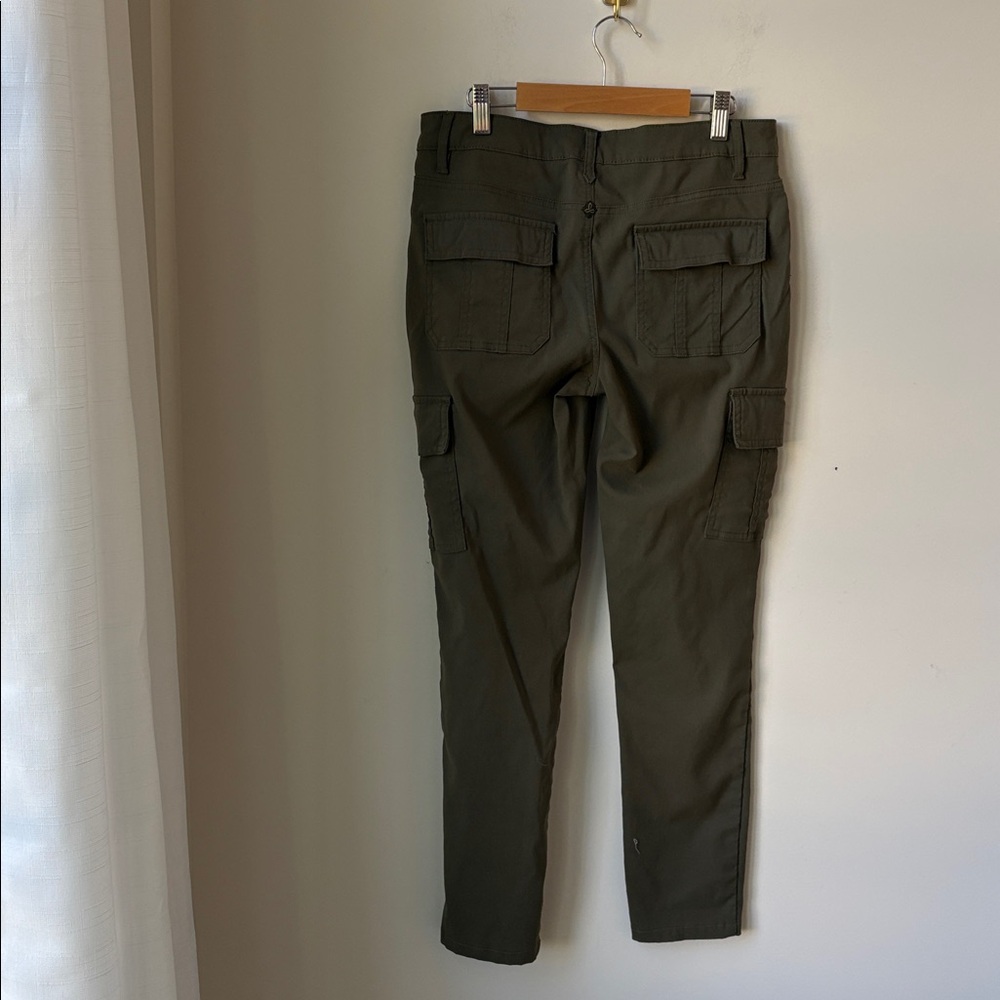 Prana Meme Cargo Pants in Olive Green Hiking Walking Outdoor Casual Size 8 - Picture 3 of 14